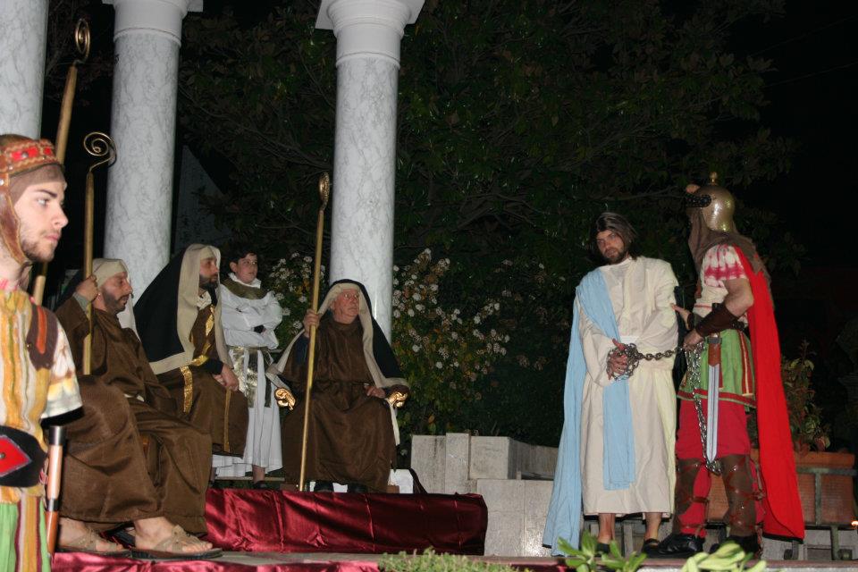 attimi via crucis 2012